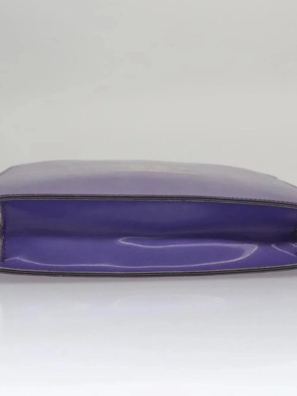 CHANEL Hologram Chain Shoulder Bag Vinyl Purple CC Auth bs21582